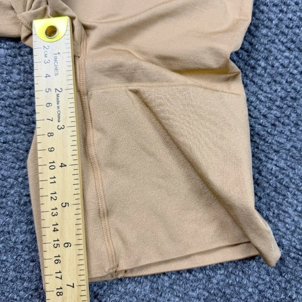 SPANX details brand